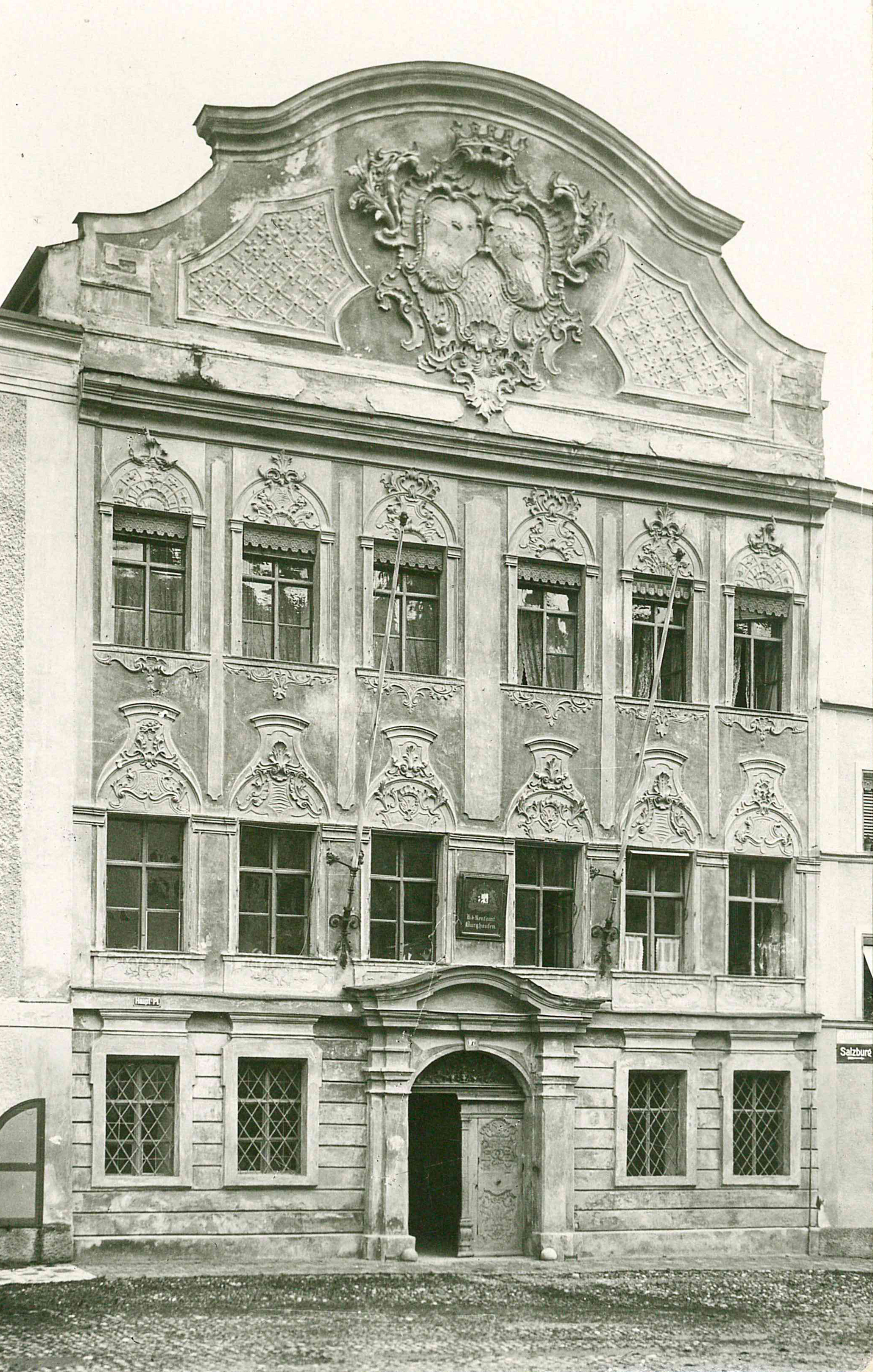 Taufkirchen Palais 1918