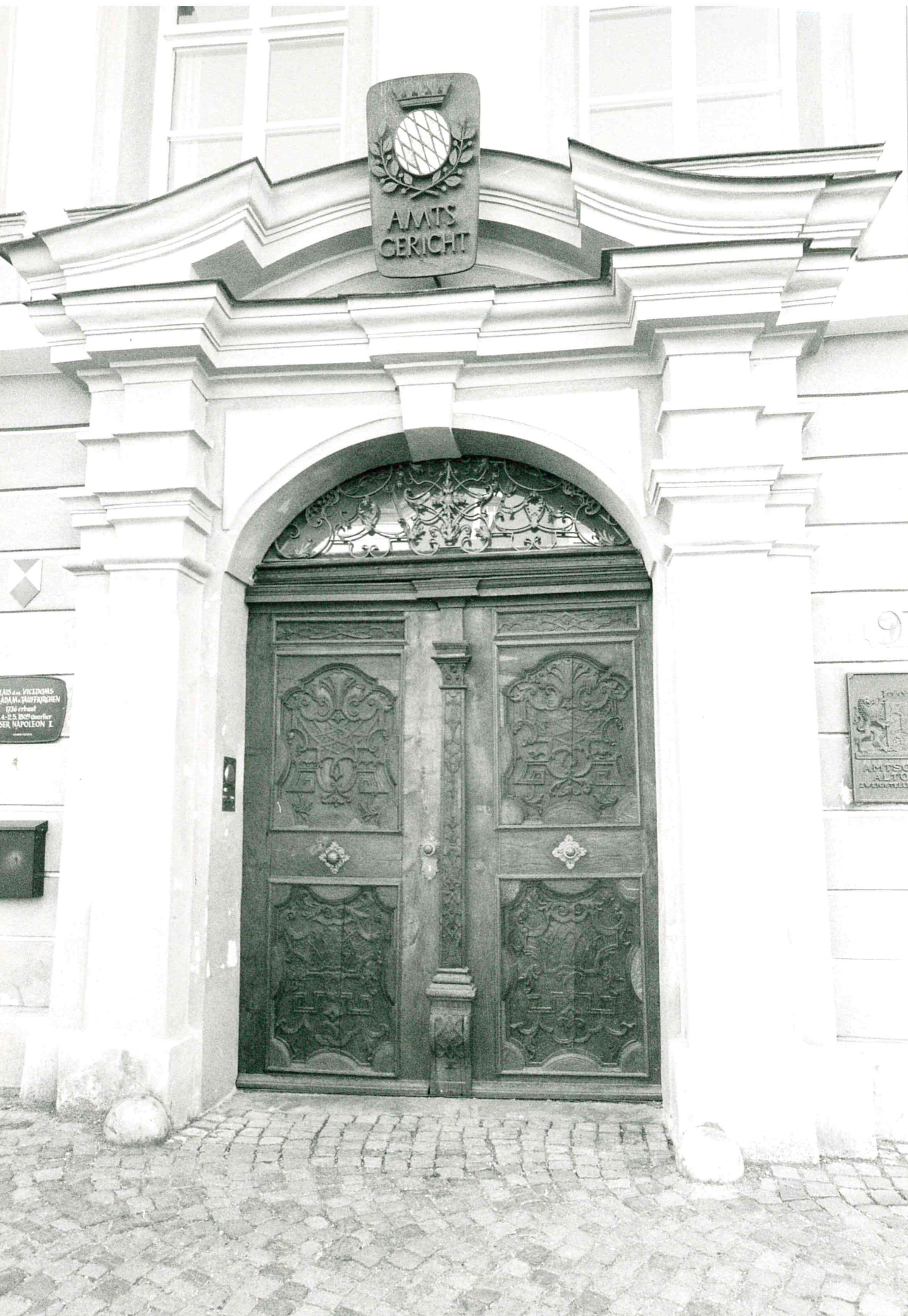 Taufkirchen Palais 1993